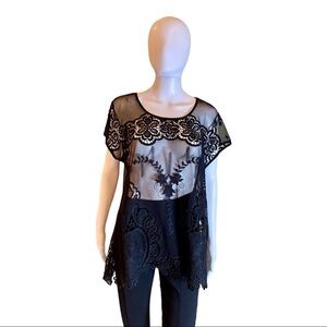 Karen Kane black lace blouse size X Large